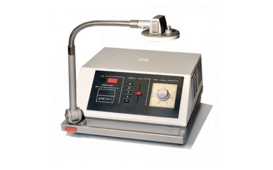 UHF Apparat fir d'Behandlung vu Prostatitis